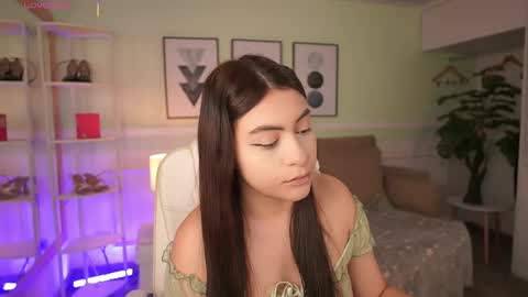 Mandy Collins online show from 04.17.26