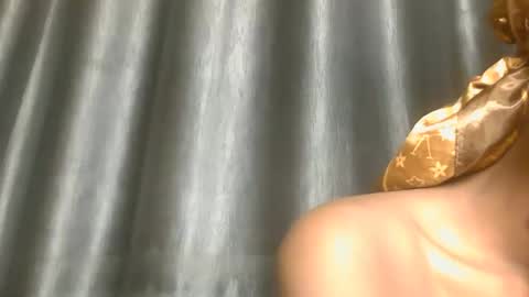 Snapshot of mandymia chatting on 02.13.26 mandymia online show from 02.13.26