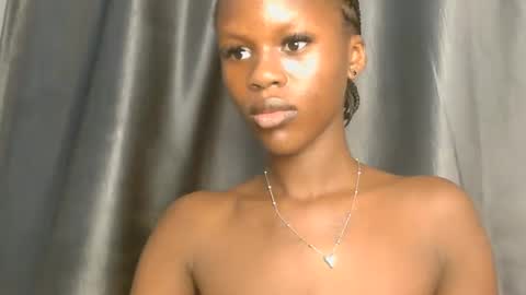 Snapshot of mandymia chatting on 02.21.26 mandymia online show from 02.21.26