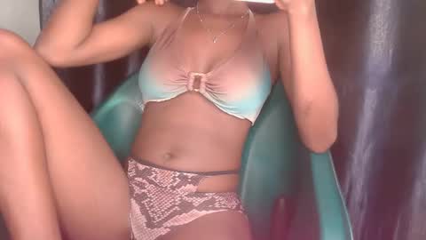 Snapshot of mandymia chatting on 03.19.26 mandymia online show from 03.19.26