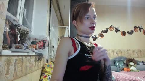 Mandy online show from 10.26.25