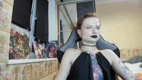 Snapshot of mandyshine chatting on 07.14.26 Mandy online show from 07.14.26