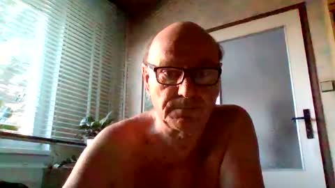 Snapshot of manes5858 chatting on 03.19.26 manes5858 online show from 03.19.26