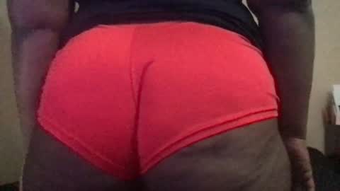 Snapshot of maniac45833 chatting on 07.05.26 Yamsandcams online show from 07.05.26