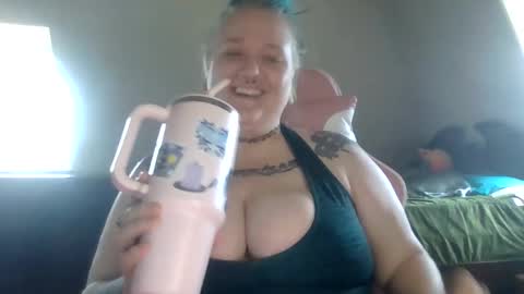 ManicPixiePop online show from 11.22.25