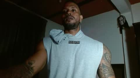 Manolo online show from 11.21.25