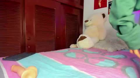 MARY  online show from 03.05.25