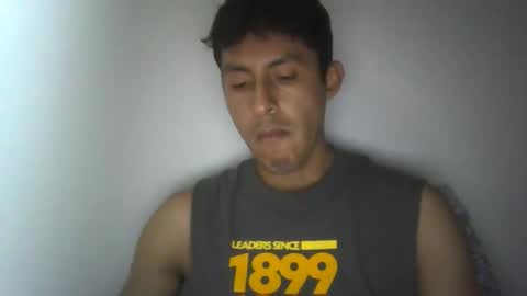 Snapshot of manucurve chatting on 10.20.25 manucurve online show from 10.20.25