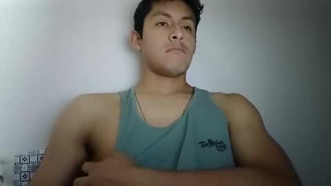 Snapshot of manucurve chatting on 10.29.25 manucurve online show from 10.29.25