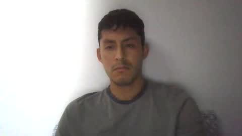 Snapshot of manucurve chatting on 12.01.25 manucurve online show from 12.01.25