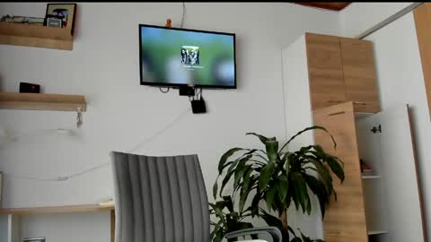 manucute 23  online show from 05.10.26