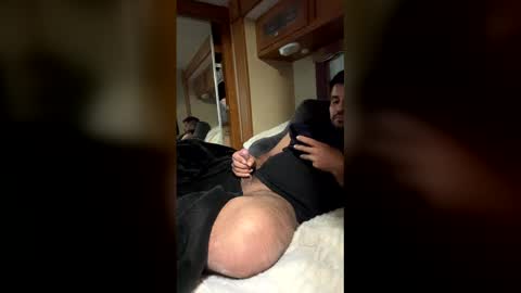 Snapshot of manue957825 chatting on 02.23.26 manue957825 online show from 02.23.26