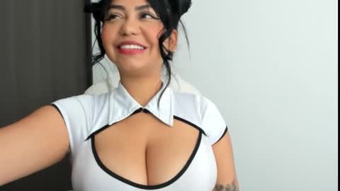 MANUELA online show from 02.23.25