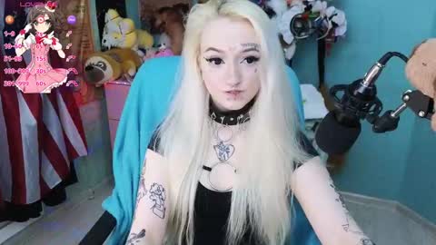 Manuela online show from 02.25.25