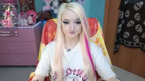 Manuela online show from 03.12.26