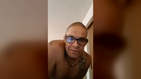 Snapshot of manuelcortezblk chatting on 06.30.26 manuelcortezblk online show from 06.30.26