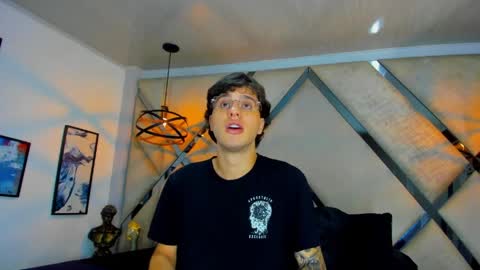 Manuel online show from 04.02.26