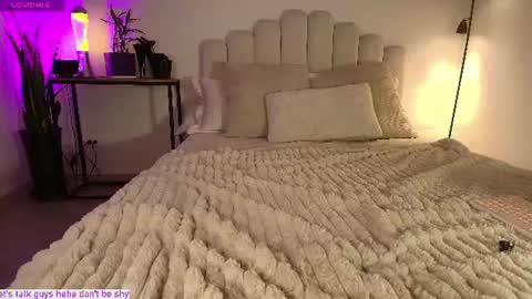 Mara Santoro online show from 06.27.26