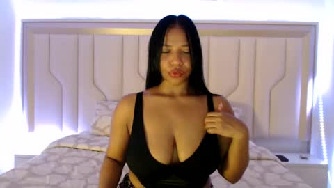 Snapshot of mara_sex chatting on 07.10.26 pao online show from 07.10.26