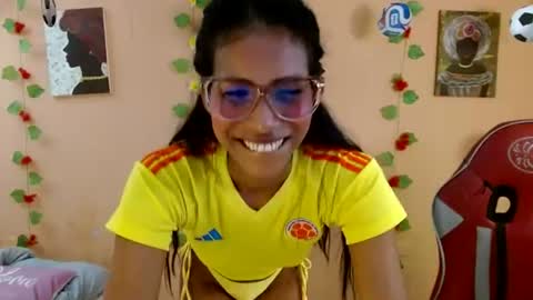 Snapshot of mara_summer chatting on 06.17.26 Mara 3 online show from 06.17.26