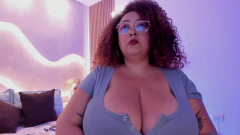 Mrs. Sweet online show from 05.05.26