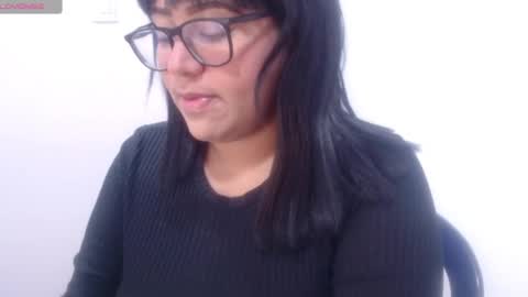 Mara Silk online show from 10.11.25