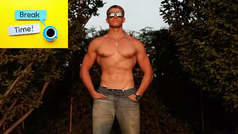 Snapshot of marc105100 chatting on 06.30.26 alex marvelxx online show from 06.30.26