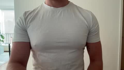 Snapshot of marcb212 chatting on 02.24.25 marcb212 online show from 02.24.25