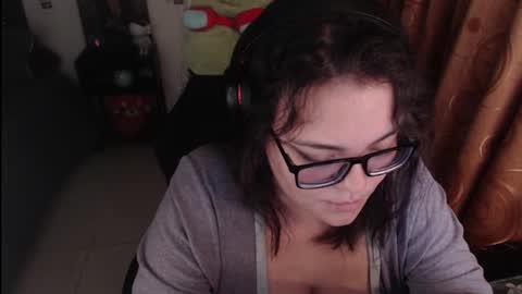 marcela2101 online show from 02.14.25