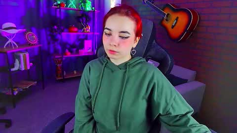 MarcelineChi online show from 12.04.25