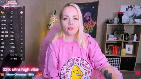 Snapshot of marcelinepeach chatting on 12.29.24 Sara online show from 12.29.24