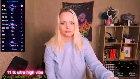 Snapshot of marcelinepeach chatting on 02.15.25 Sara online show from 02.15.25