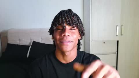 Snapshot of marcelo_dosantos77 chatting on 02.11.26 MARCELO online show from 02.11.26