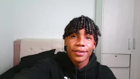 Snapshot of marcelo_dosantos77 chatting on 02.26.26 MARCELO online show from 02.26.26