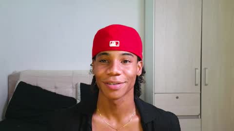 Snapshot of marcelo_dosantos77 chatting on 03.12.26 MARCELO online show from 03.12.26