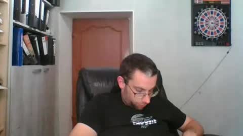 Snapshot of marcjemp chatting on 06.18.26 marcjemp online show from 06.18.26