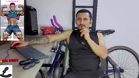 Marck  Independent model  online show from 08.05.26