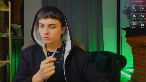 Snapshot of marco_flow chatting on 12.21.25 Marco online show from 12.21.25