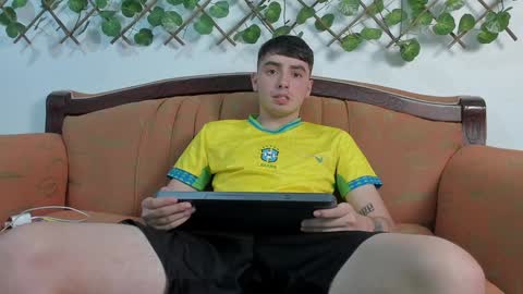 Snapshot of marcos_0212 chatting on 12.16.24 Marcos online show from 12.16.24