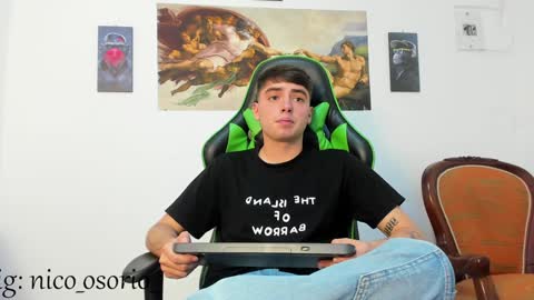 Snapshot of marcos_0212 chatting on 12.17.24 Marcos online show from 12.17.24