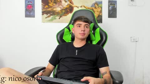 Snapshot of marcos_0212 chatting on 12.19.24 Marcos online show from 12.19.24