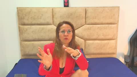 Snapshot of margareth_rouss7 chatting on 01.07.26 margareth online show from 01.07.26