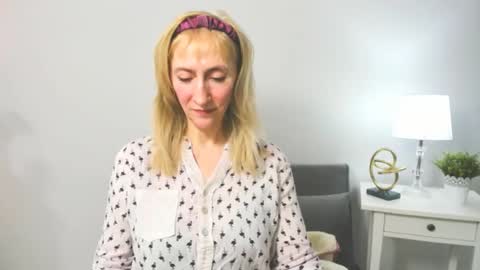 margaretmature online show from 02.20.25