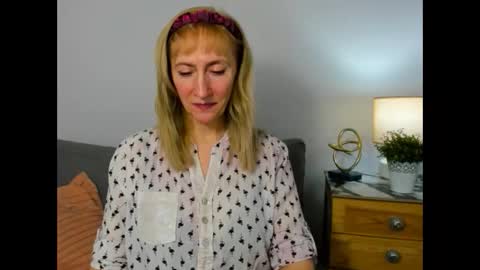 margaretmature online show from 03.04.25