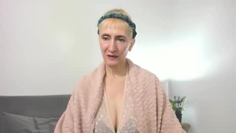 margaretmature online show from 10.10.25