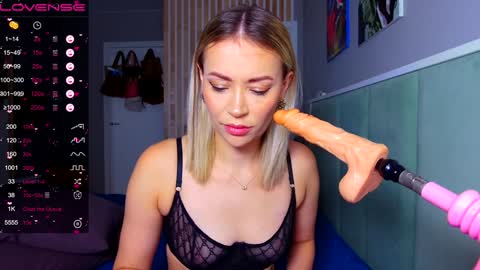 Snapshot of margohotty chatting on 12.05.24 Margo for you   online show from 12.05.24