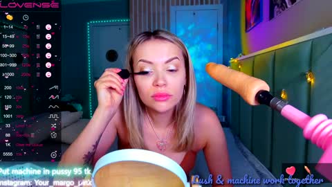 Snapshot of margohotty chatting on 02.01.25 Margo for you   online show from 02.01.25