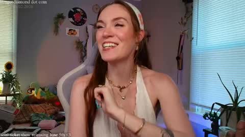 Snapshot of margotdiamond chatting on 06.02.26 online show from 06.02.26