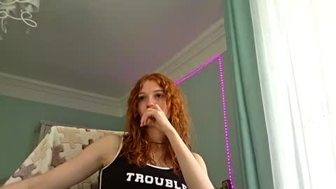 Snapshot of margydoyle chatting on 06.23.26 Runa online show from 06.23.26