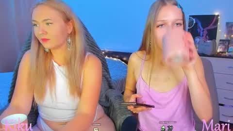 Kiku and Marii - online show from 09.11.25